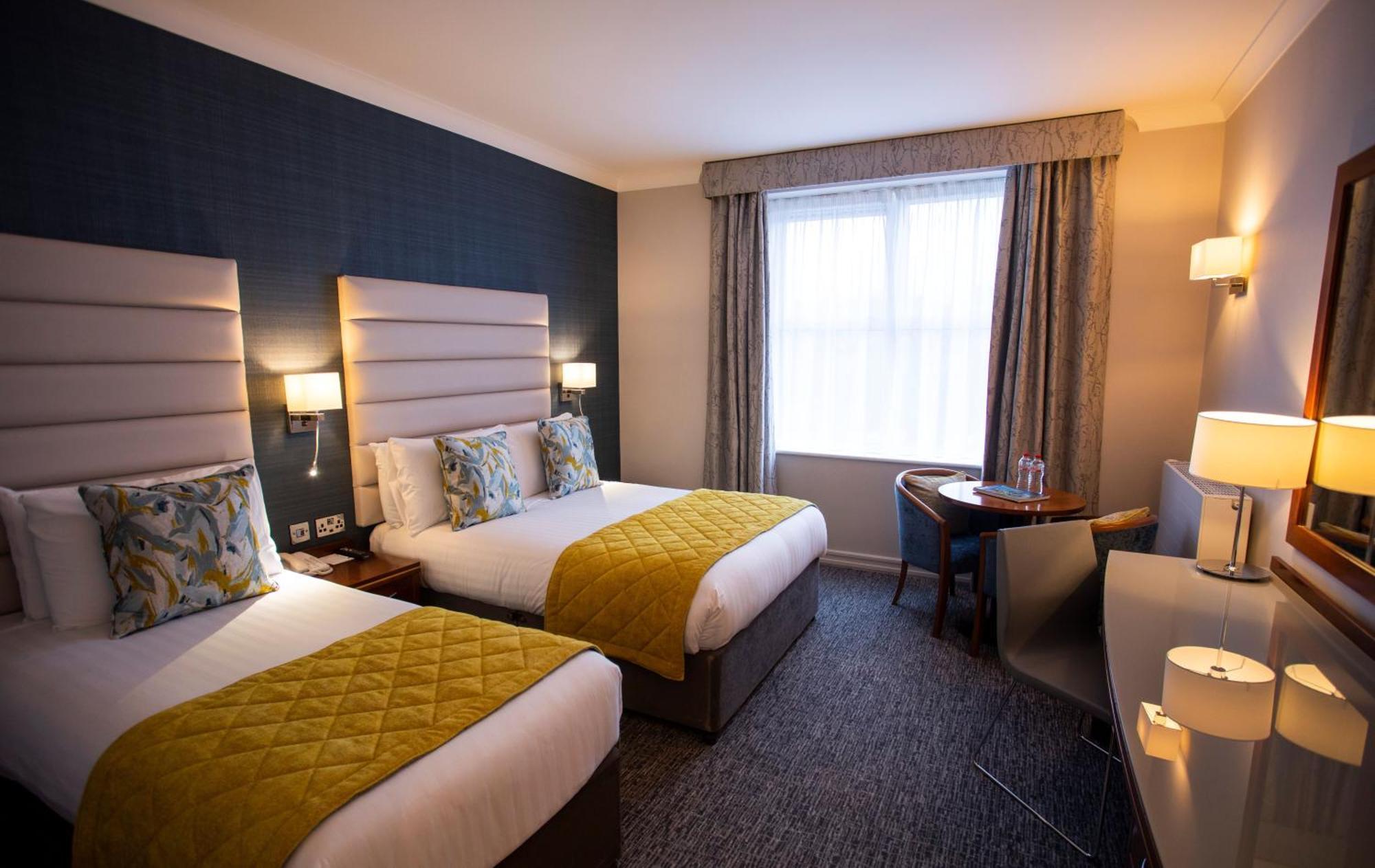 Grand Hotel Malahide Exterior photo