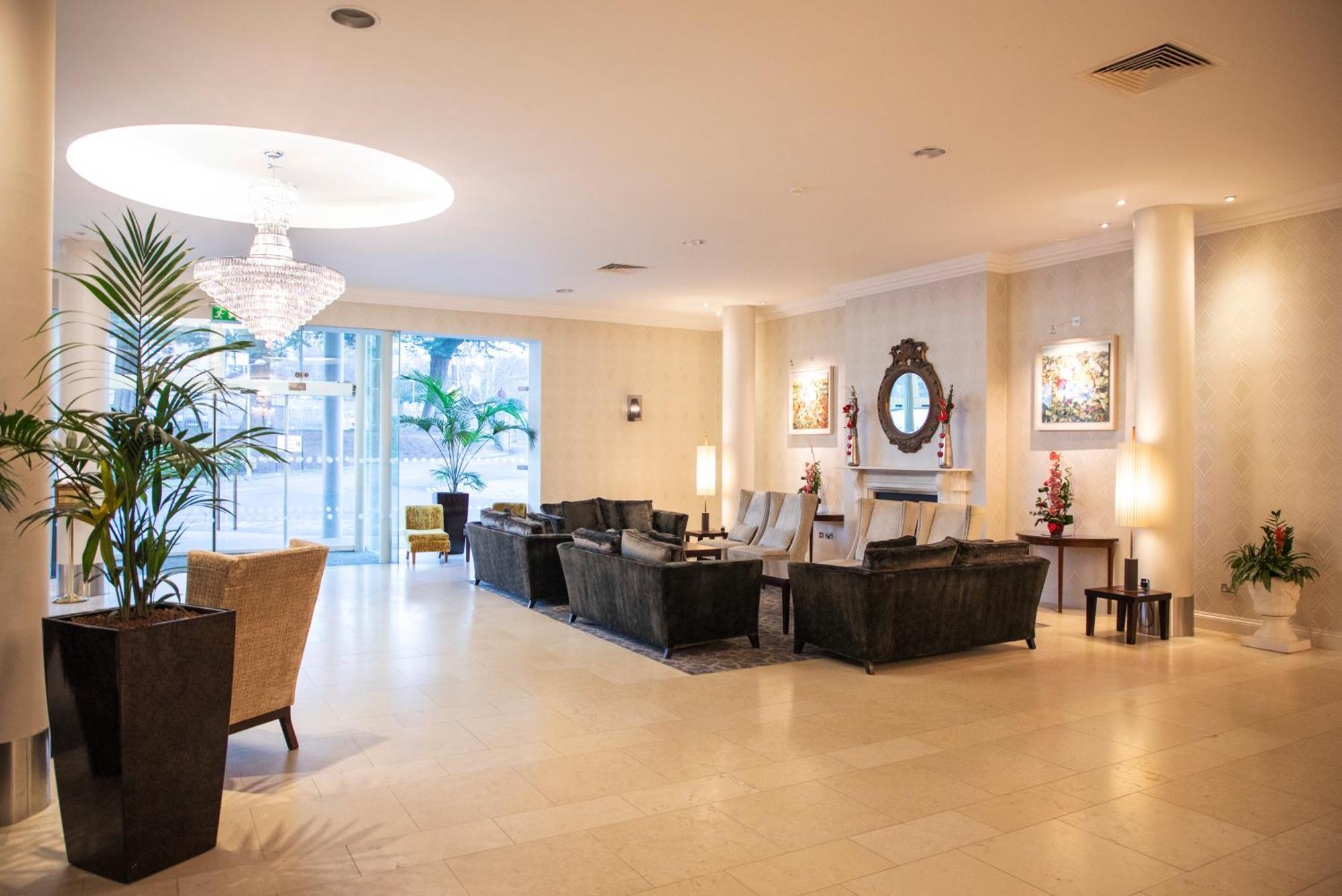 Grand Hotel Malahide Exterior photo