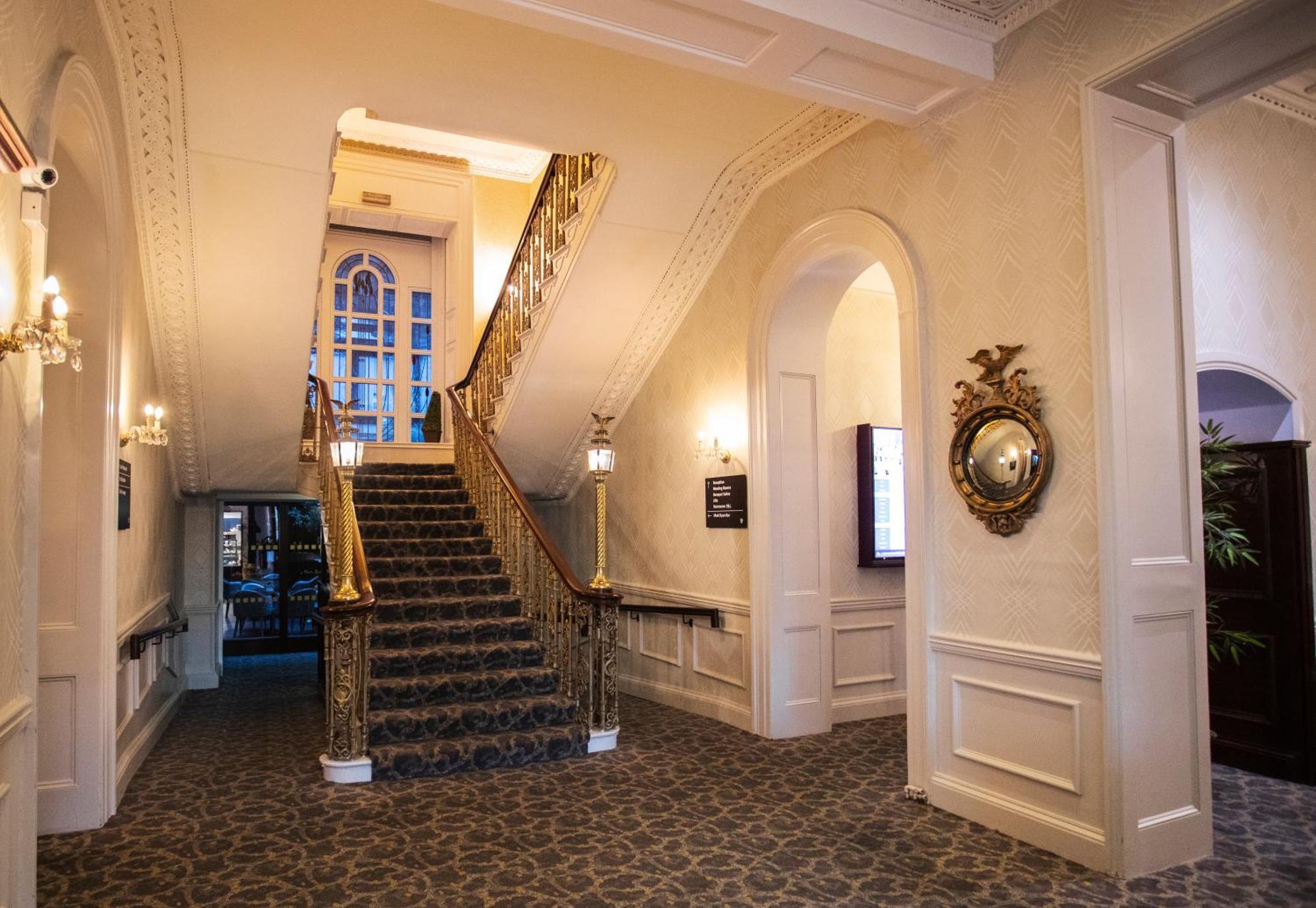 Grand Hotel Malahide Exterior photo