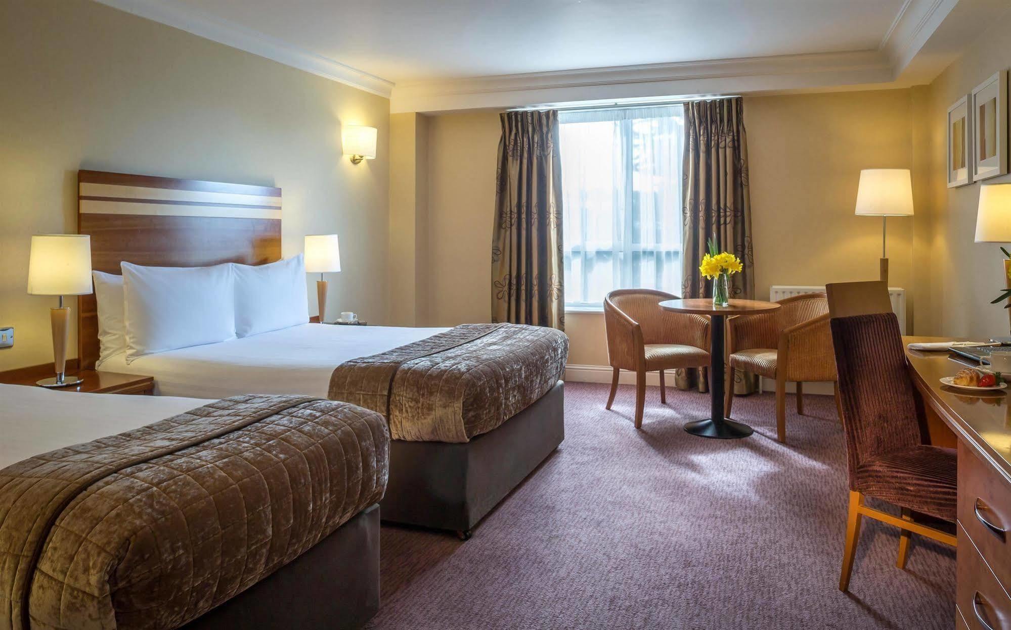 Grand Hotel Malahide Exterior photo